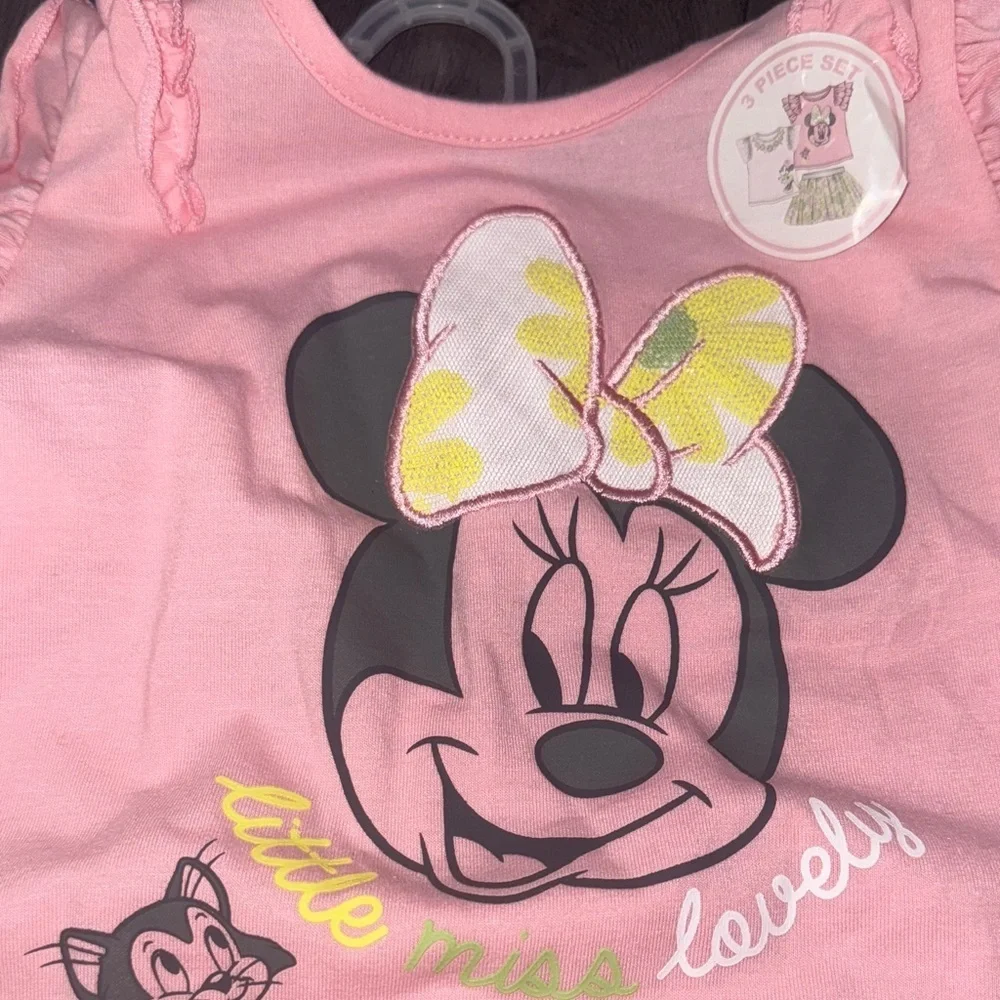 Three-piece Disney Minnie Mouse sequence floral skirt/skort and t-shirt Set